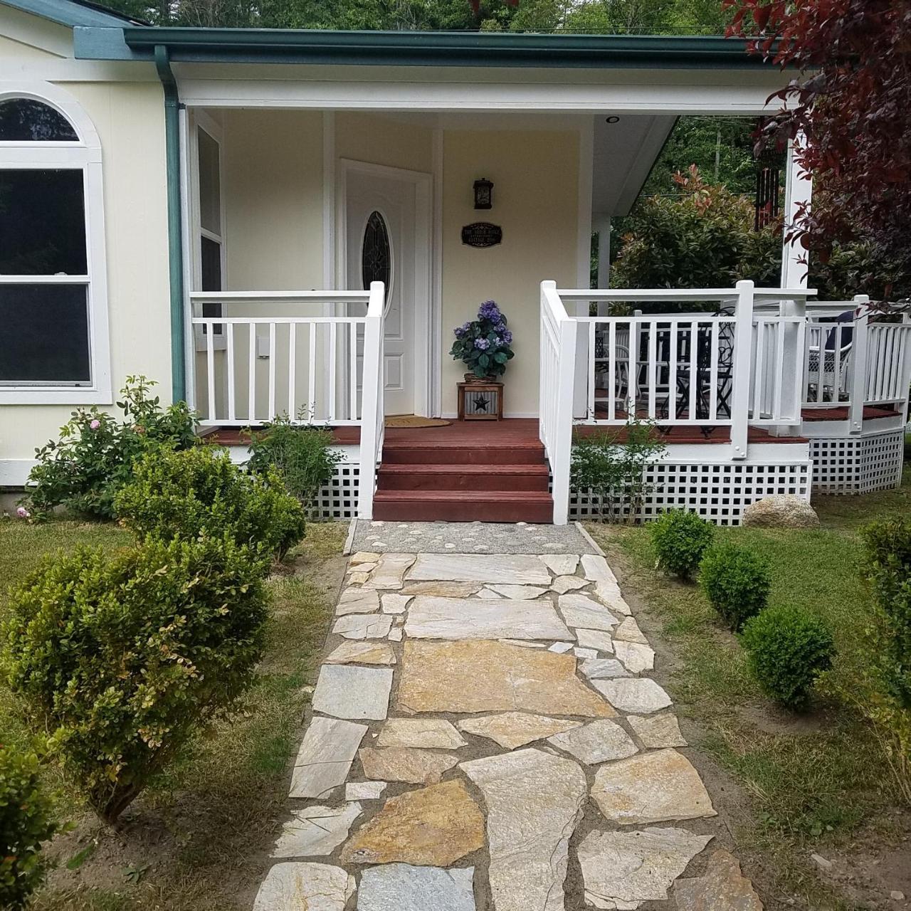 Arbor Rouge Cottage Clinton Екстериор снимка